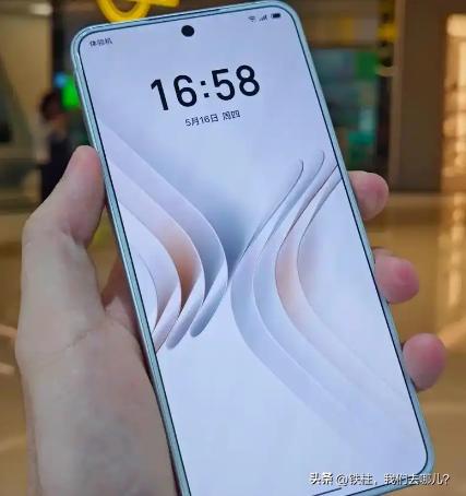 2024-2025年捡漏攻略：这10款手机把万元配置打到骨折价(图12)