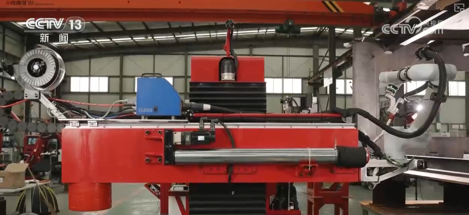 “AI+”丰富多元“更新”现象遍布千行百业中国AI“加速跑”迈入应用爆发期(图23)