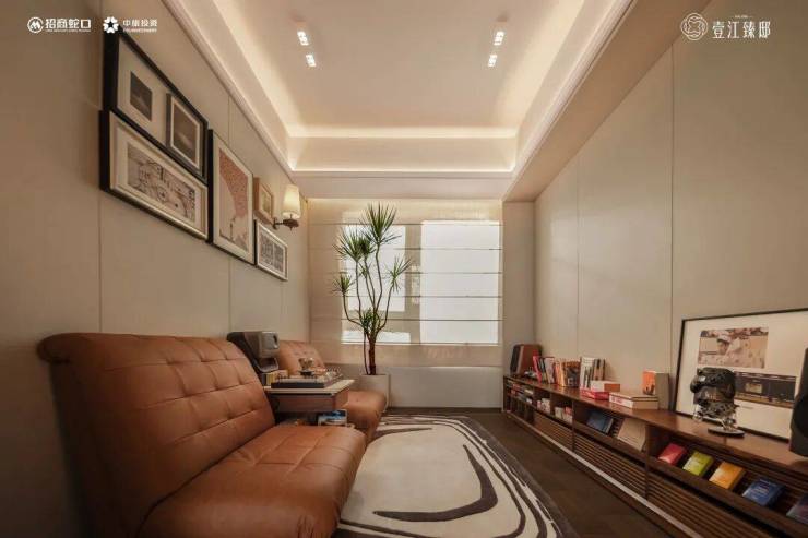 壹江臻邸售楼处最新发布(首页网站)中旅壹江臻邸销售中心可详聊楼盘详情价格地址清晰告知配套成熟前台电话(图25)