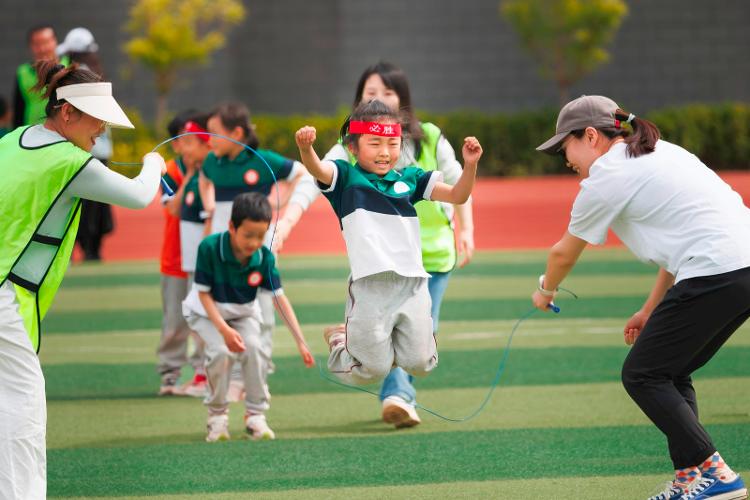获教育部“学前教育普及普惠区、义务优质均衡发展区”双认定济南高新区交出优质均衡发展的高分答卷_泉城新闻_大众网(图2)